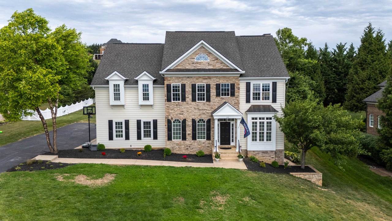 326 Claremont Ave - Photo 1