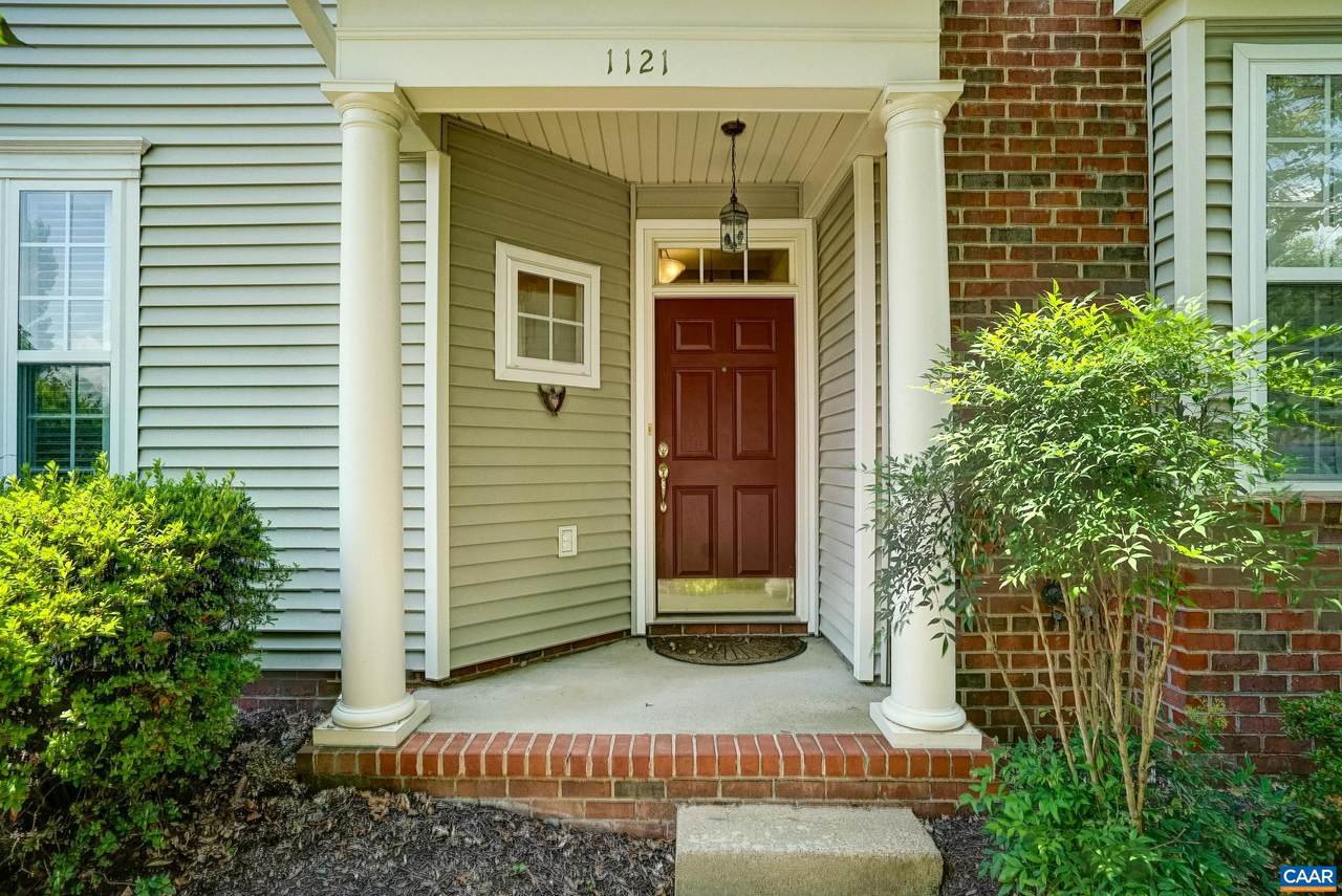 https://bt-photos.global.ssl.fastly.net/cville/1280_boomver_1_679281-2.jpg