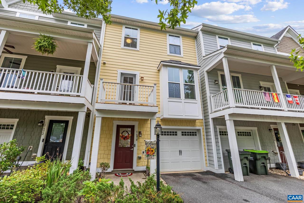 1690 Wickham Way - Photo 1