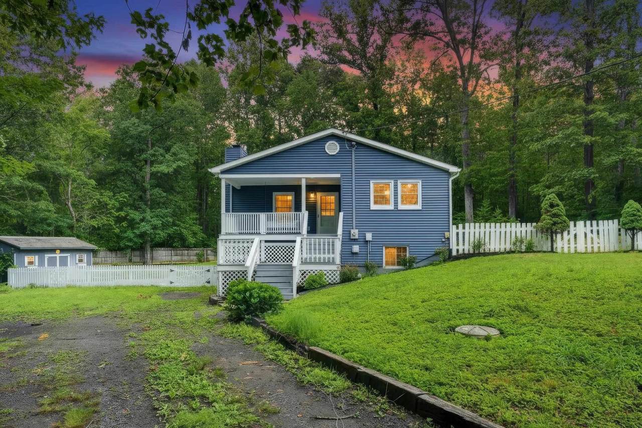 58 Sunset Cir - Photo 1