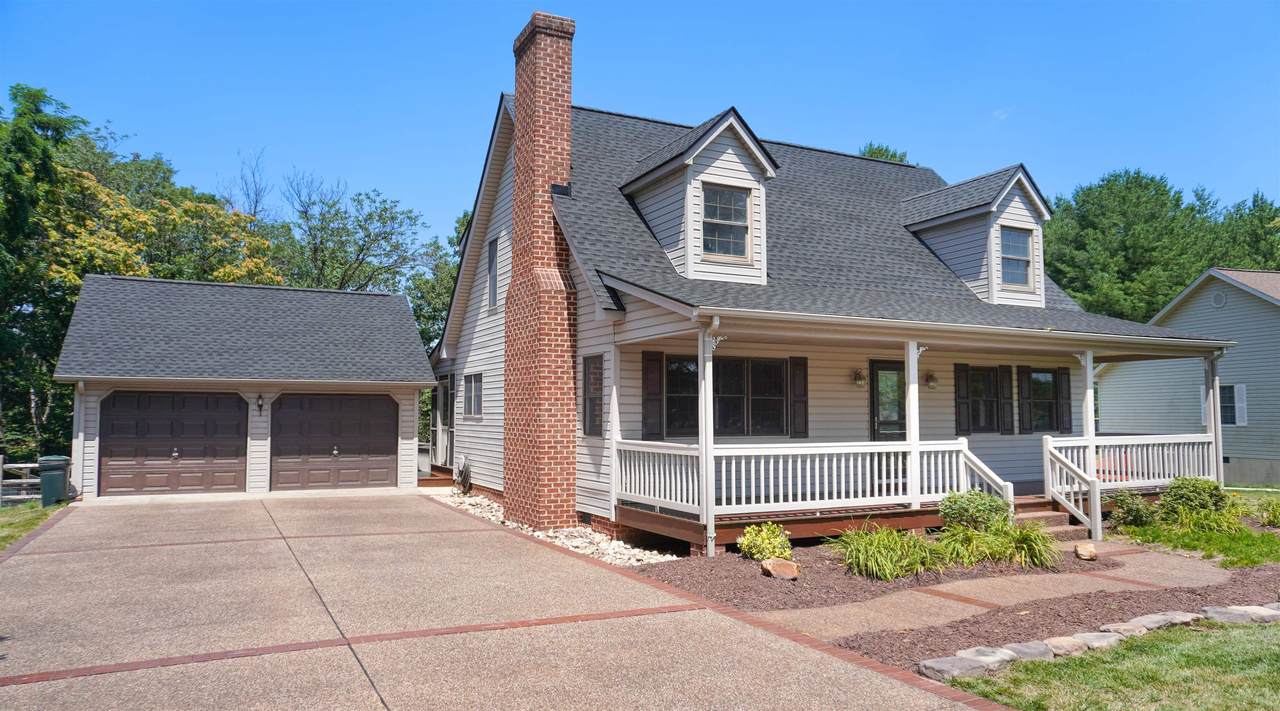 3175 Lanier Ln - Photo 1