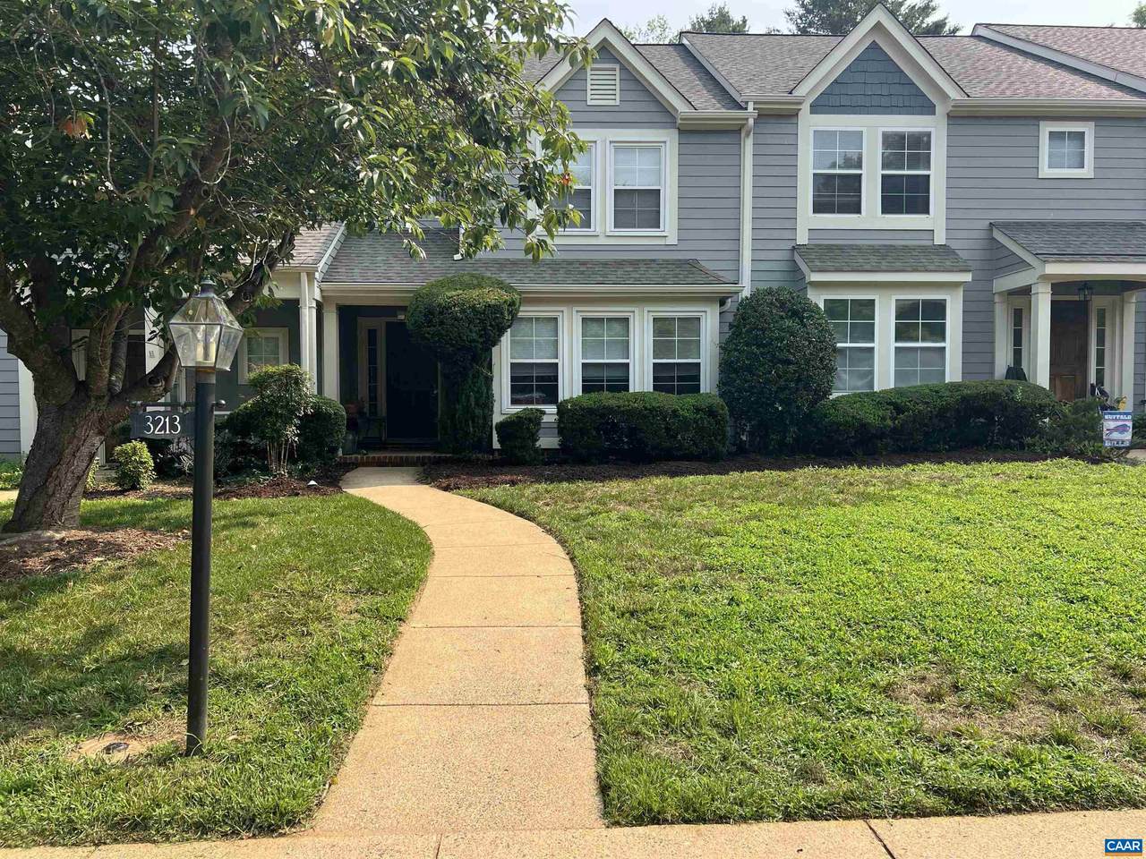 3213 Gateway Cir - Photo 1