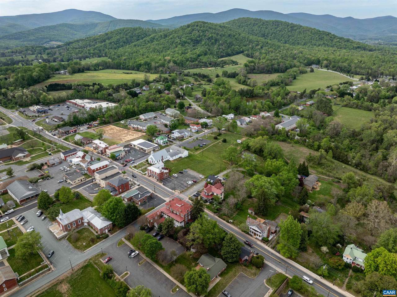 https://bt-photos.global.ssl.fastly.net/cville/1280_boomver_1_679648-2.jpg