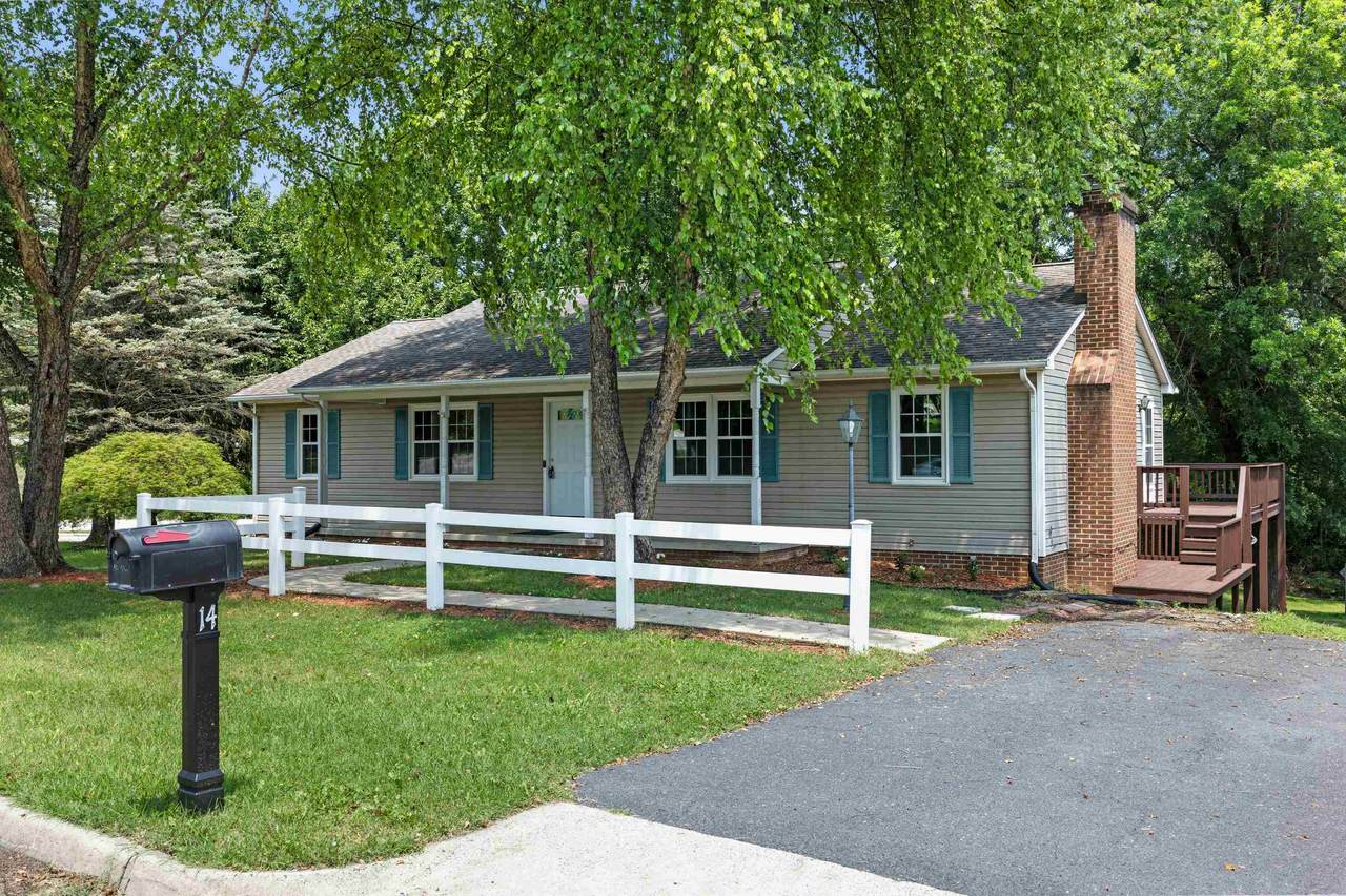 14 Loch Dr - Photo 1