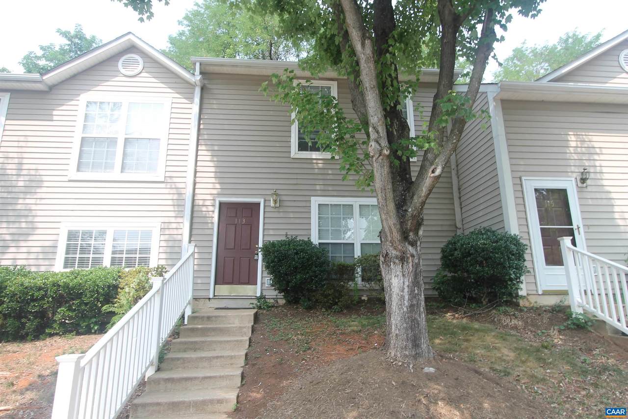 113 Waterbury Ct - Photo 1