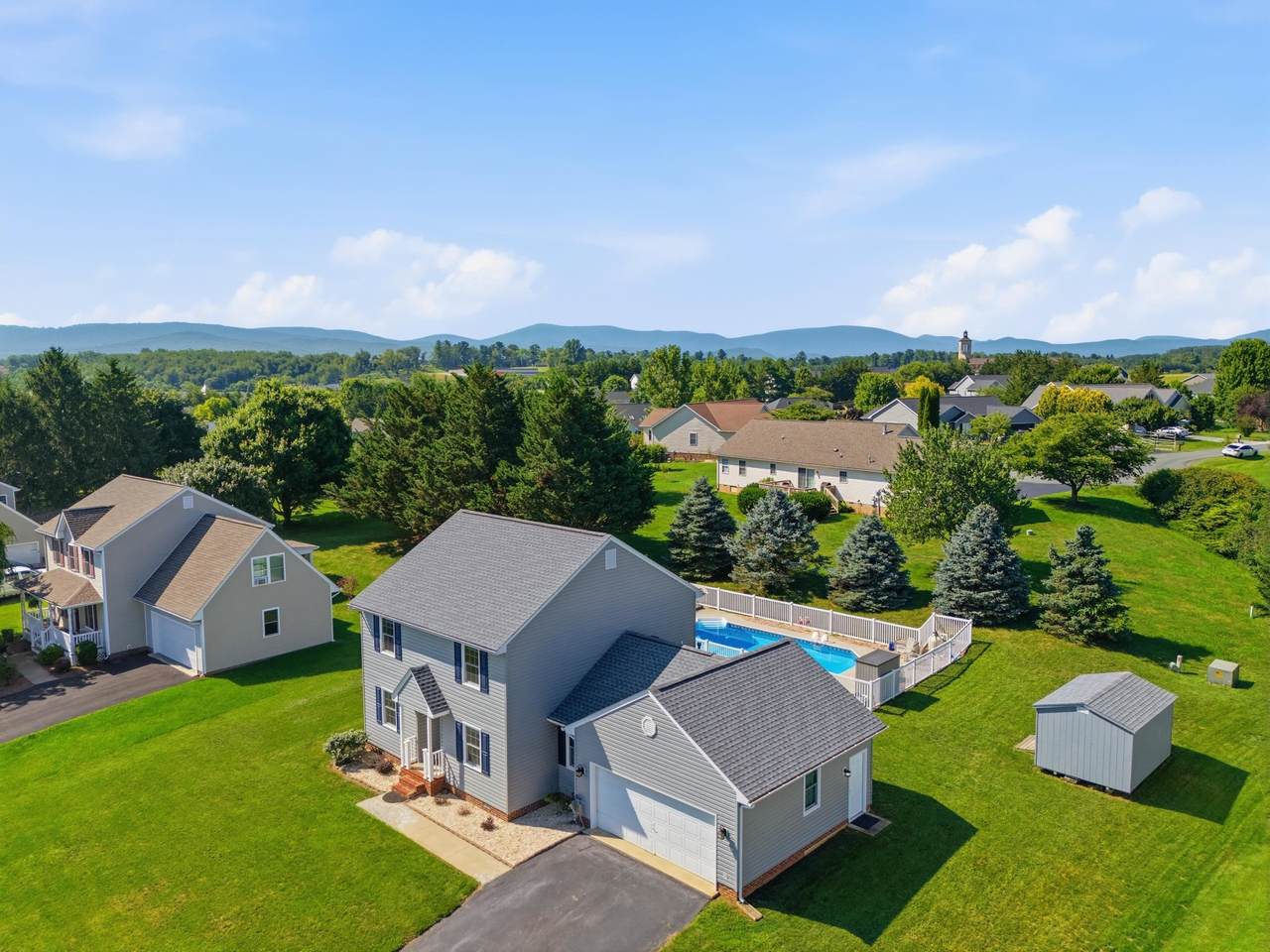 21 Amelia Dr - Photo 1