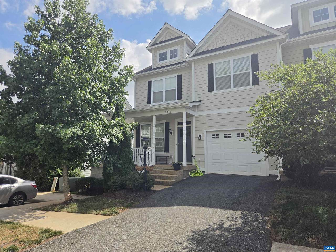 2441 Winthrop Dr - Photo 1