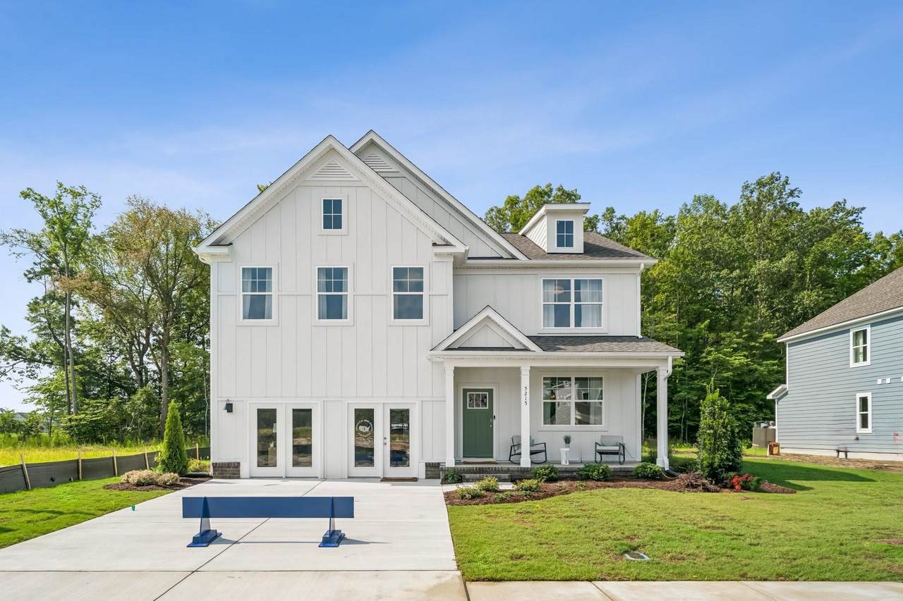 101 Julian Dr - Photo 1