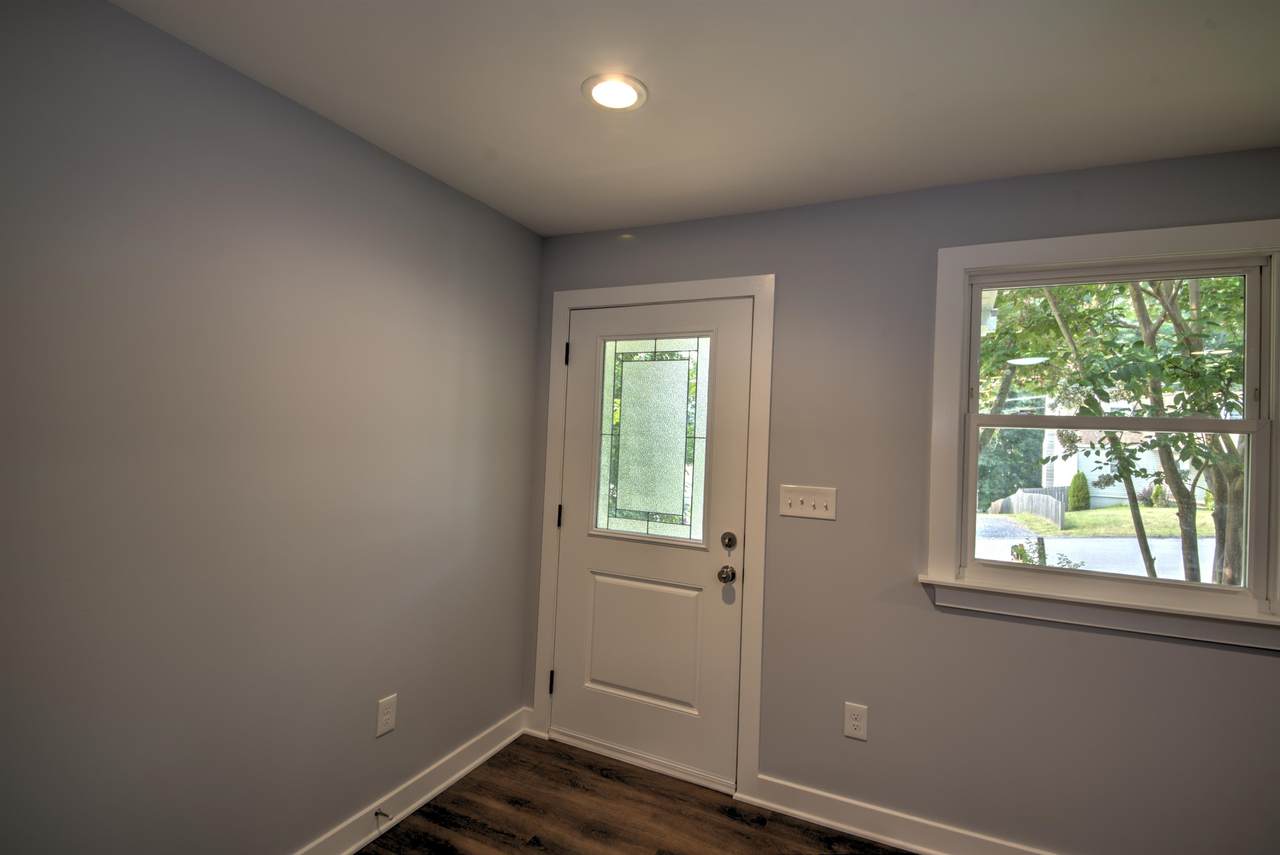 https://bt-photos.global.ssl.fastly.net/cville/1280_boomver_1_680094-2.jpg