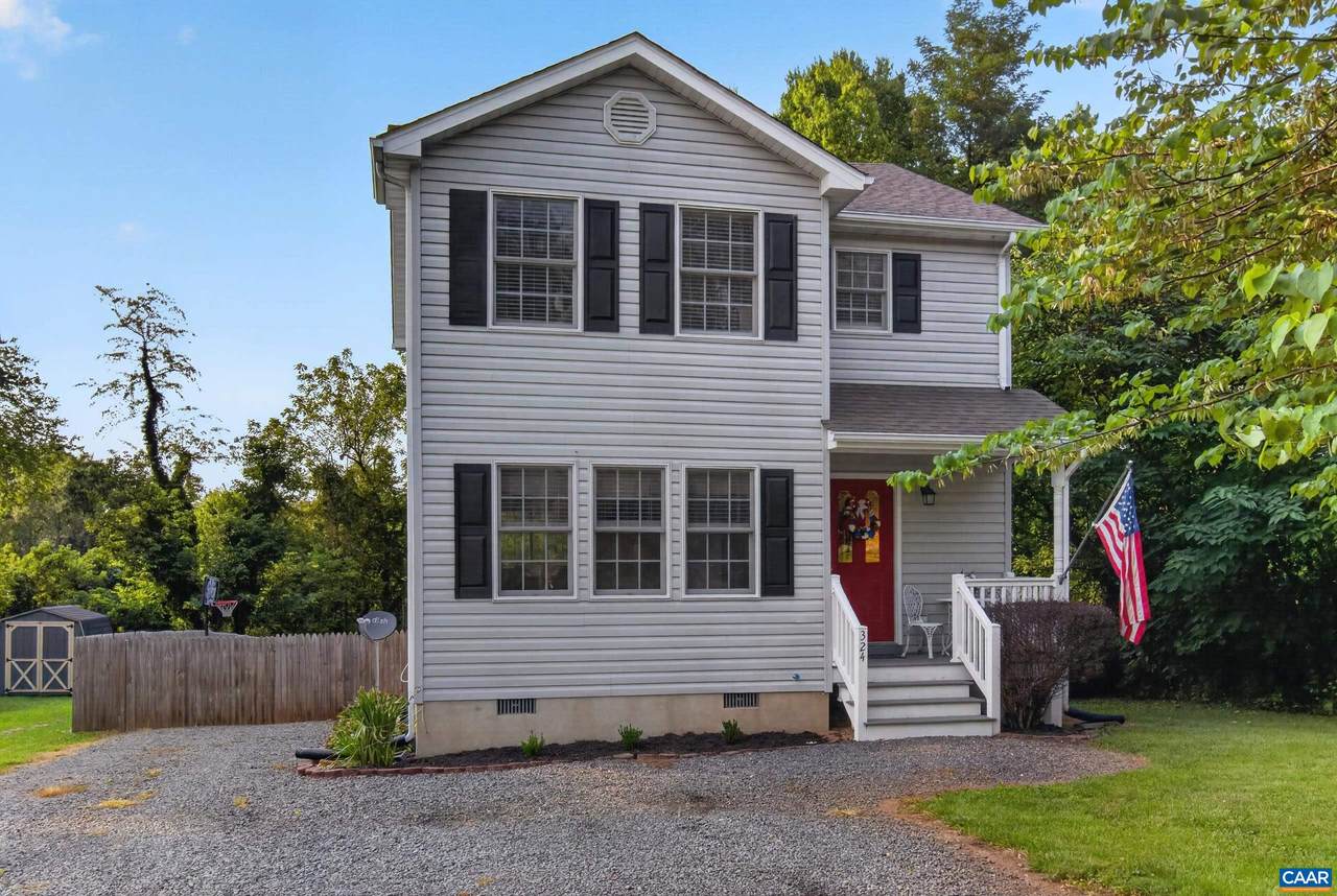 324 East St - Photo 1