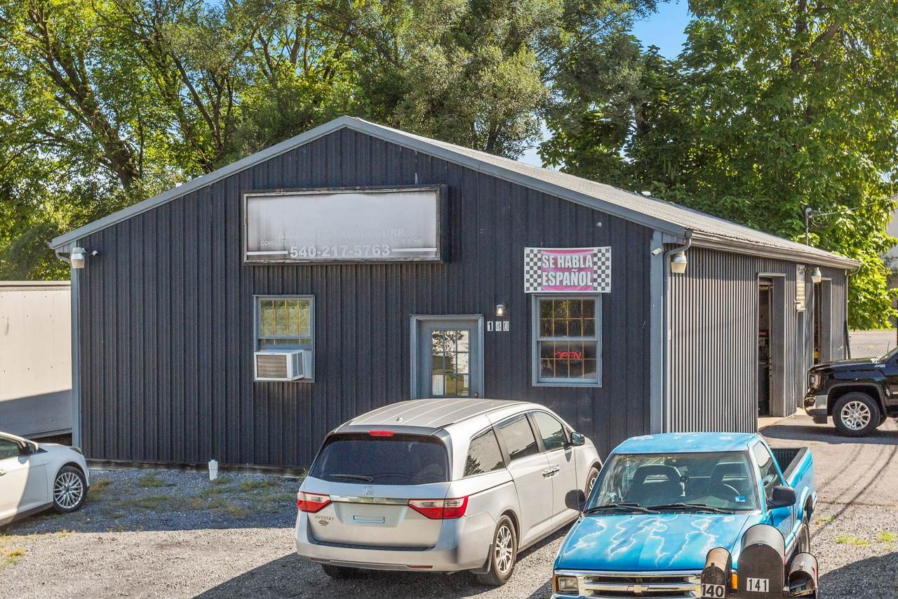 140 Charles St - Photo 1