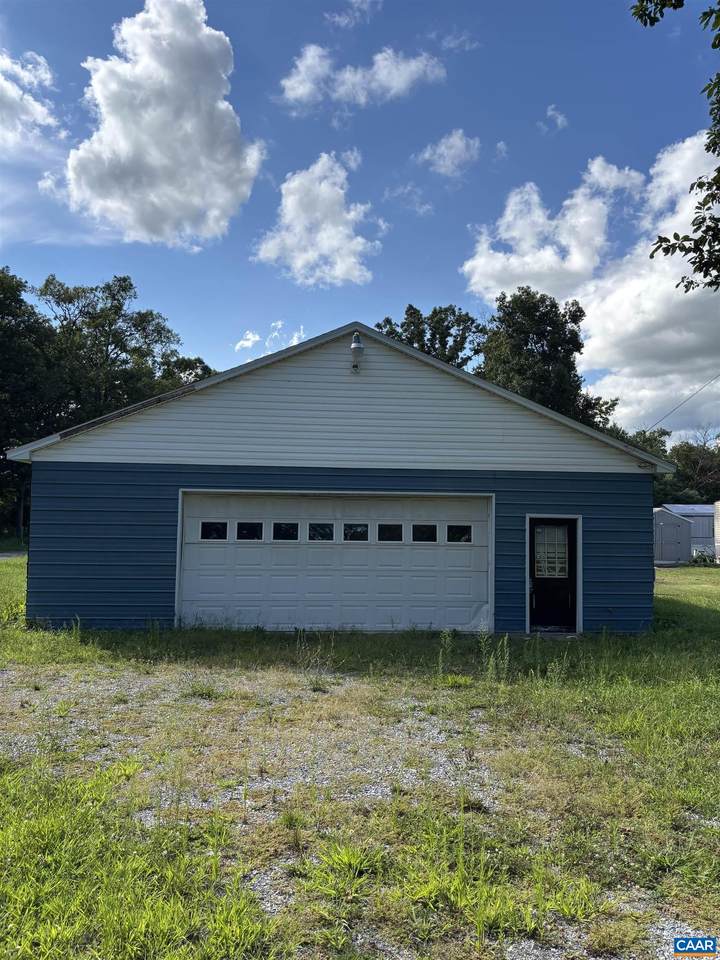 3346 Branch Ln - Photo 1