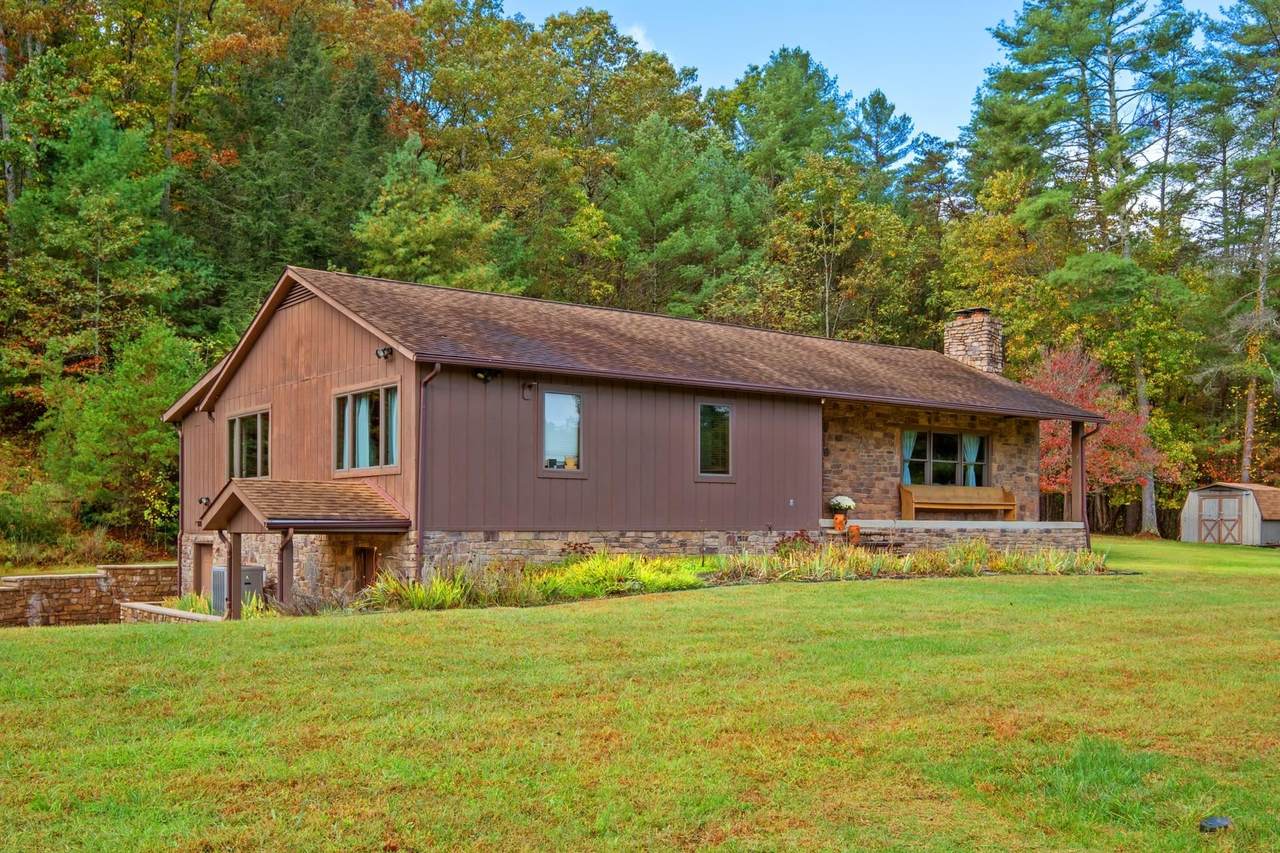 15468 Highland Tpke - Photo 1