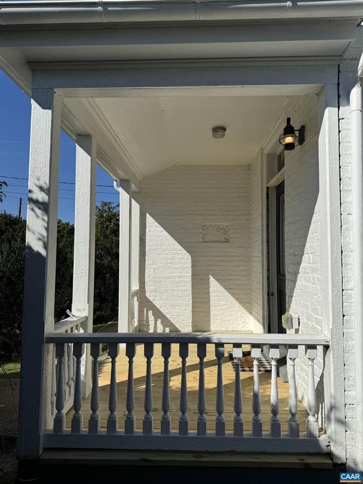 https://bt-photos.global.ssl.fastly.net/cville/1280_boomver_1_681469-2.jpg