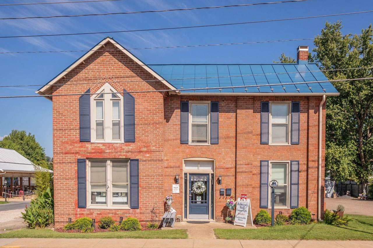 405 Main St - Photo 1