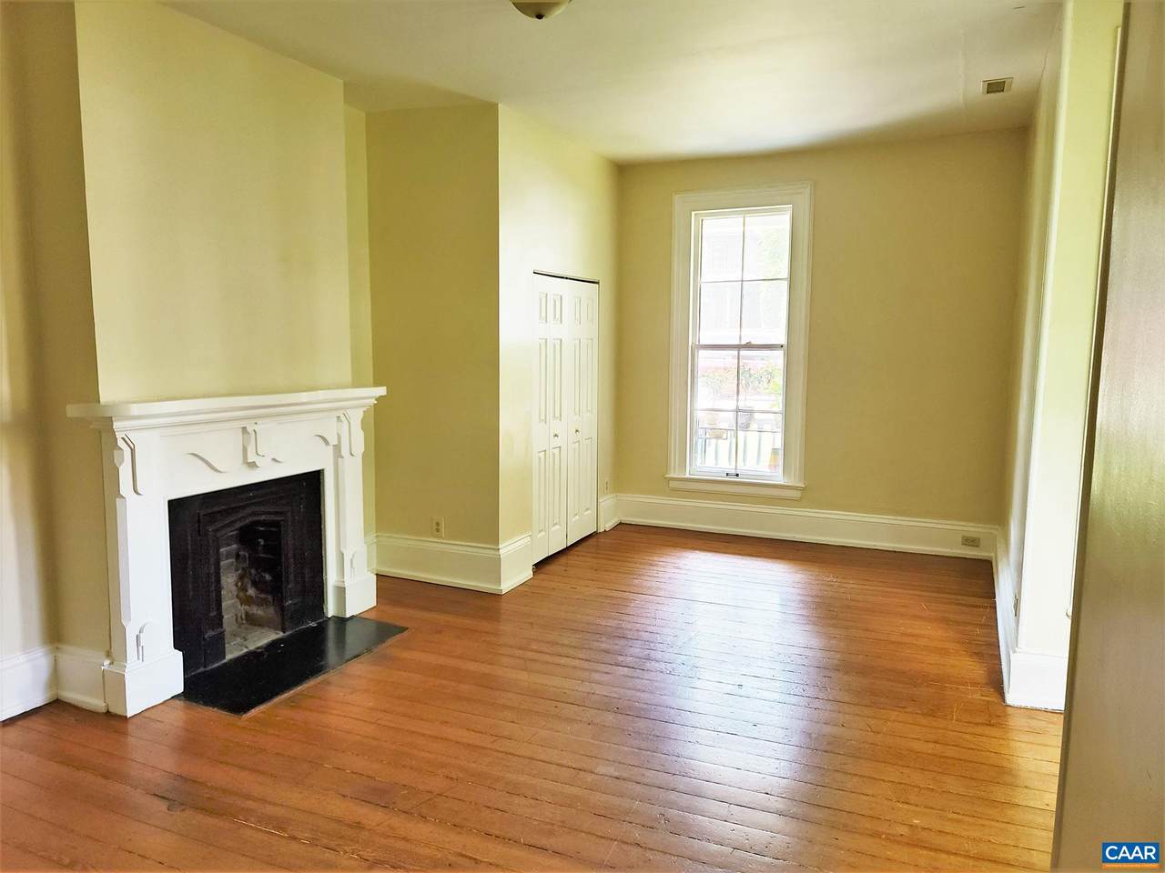 506 Ridge St - Photo 1
