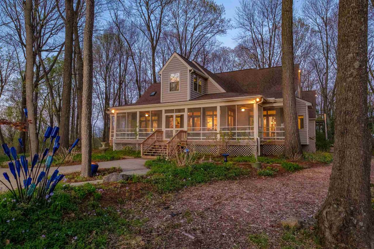 110 Rolling Green Dr - Photo 1