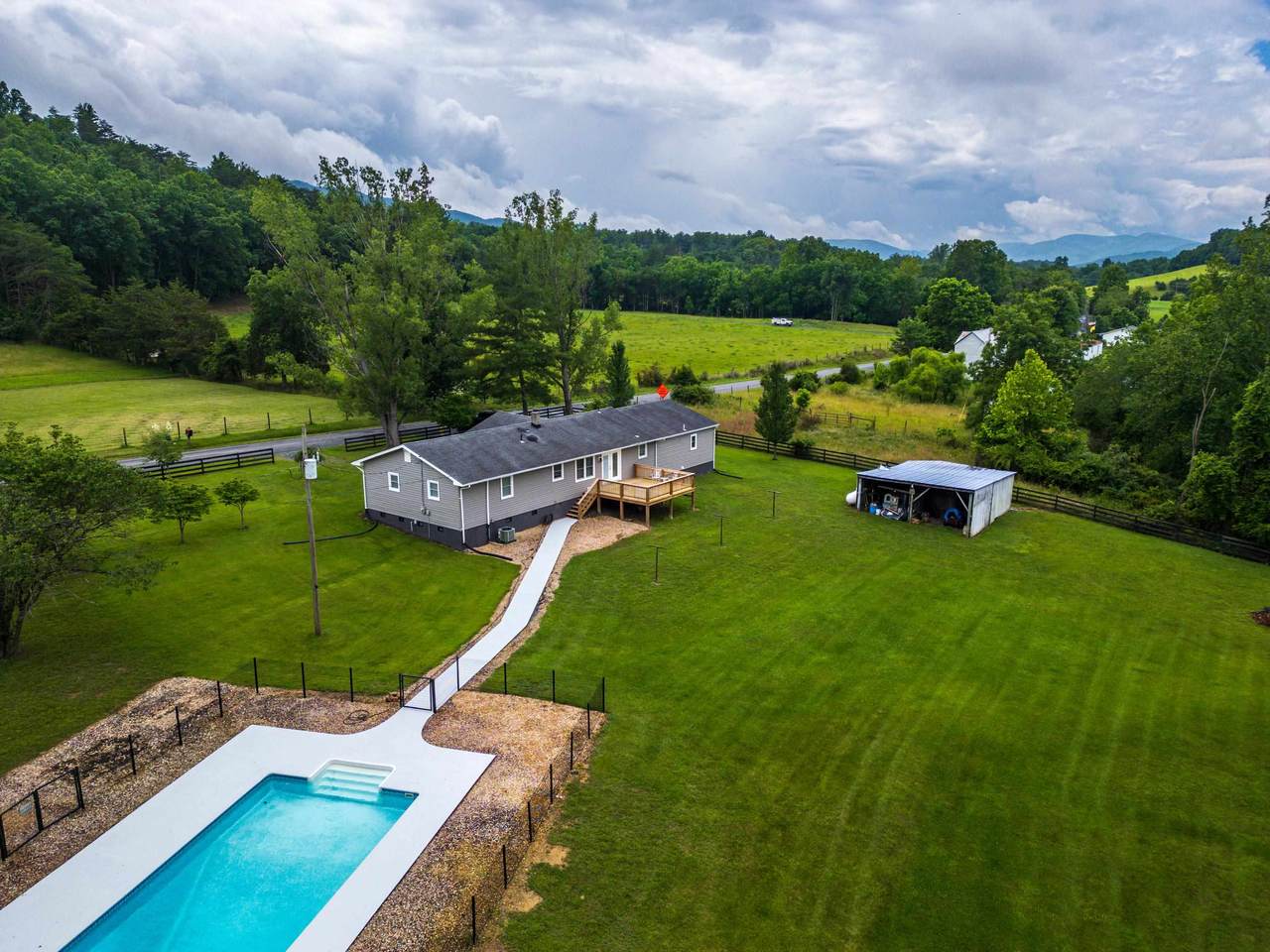 1653 Little River Rd - Photo 1