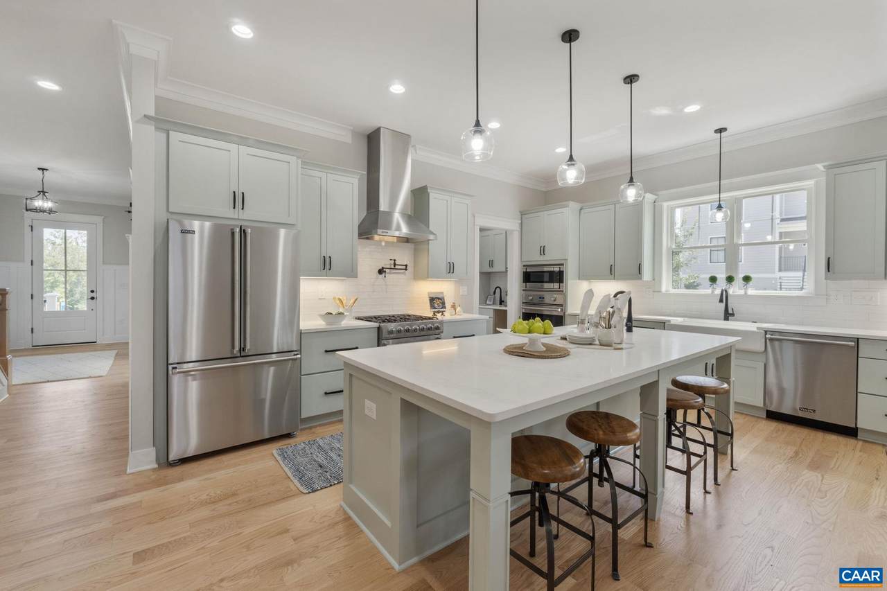1603 Griffen Grove - Photo 1