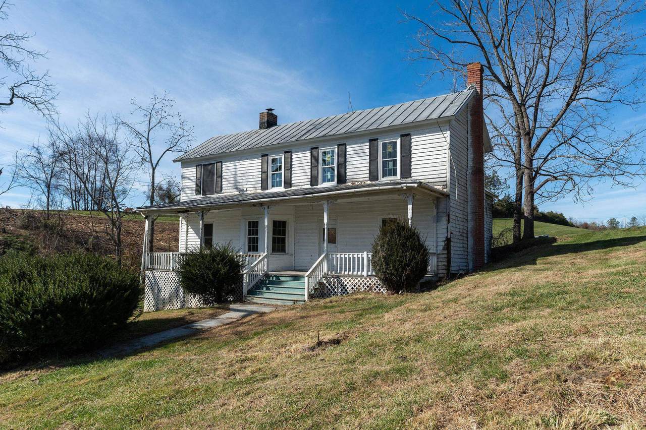 5818 Lee Jackson Hwy - Photo 1