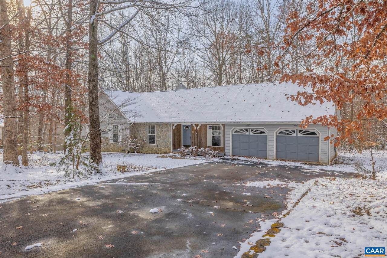 10 Briarwood Rd - Photo 1