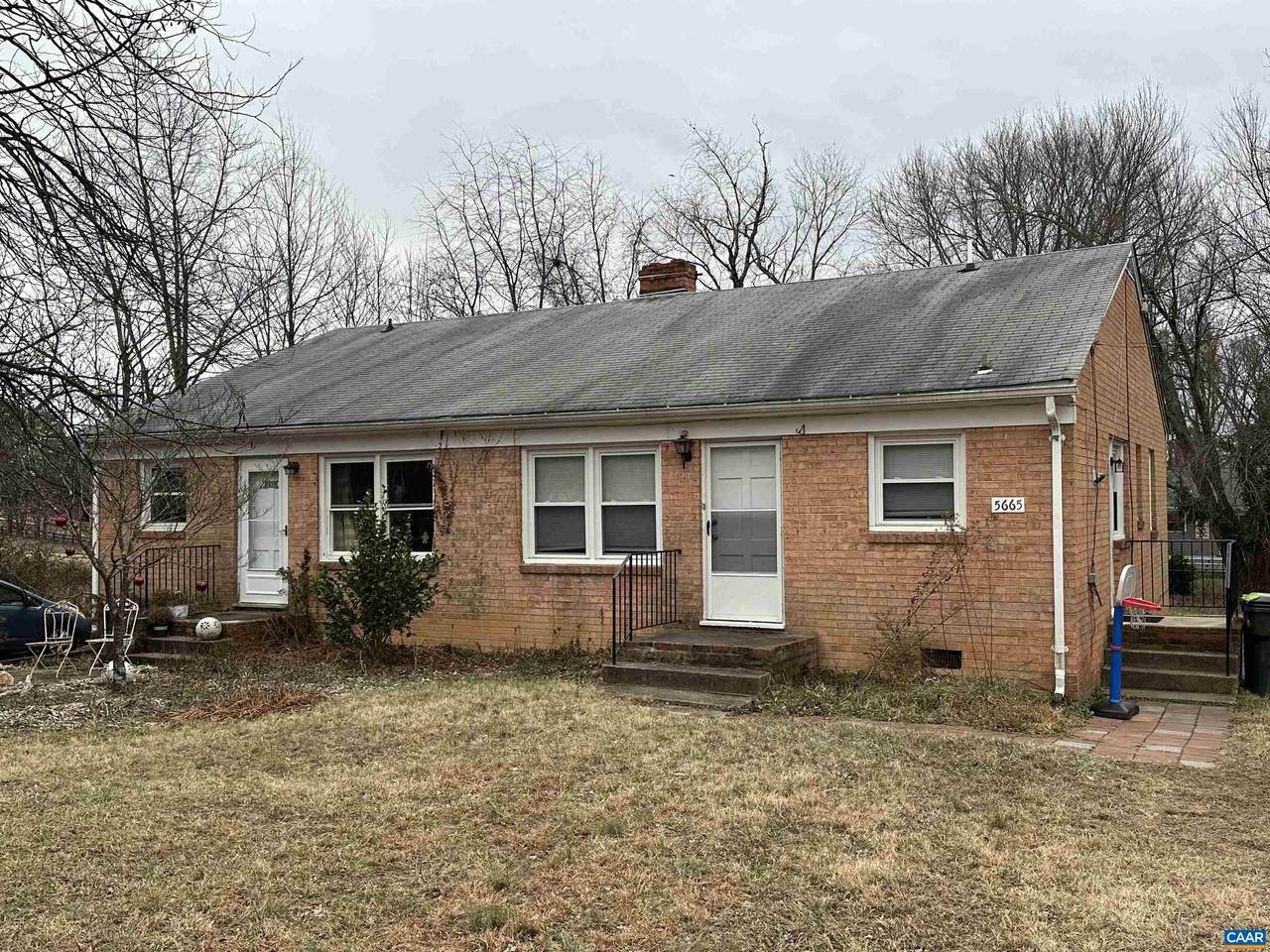 5659 Myrtle St - Photo 1