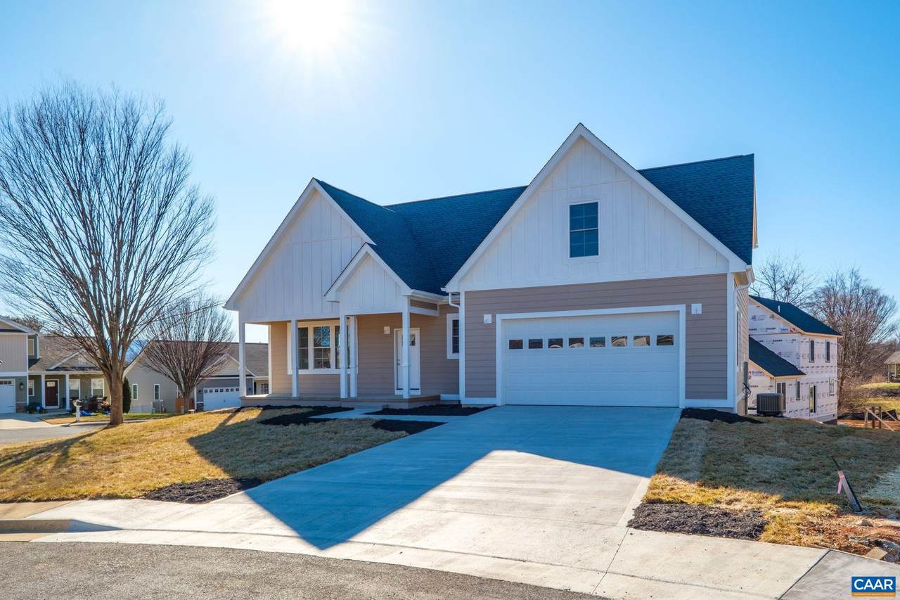 1004 High Point Ct - Photo 1