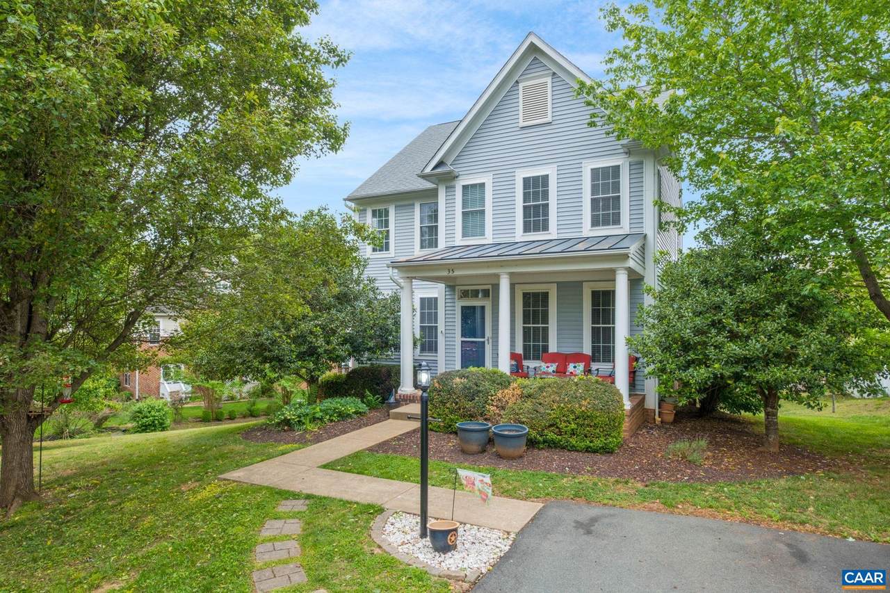 35 Piney Loop - Photo 1