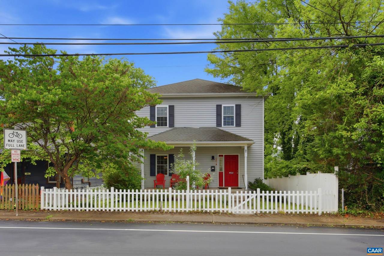 1112 Avon St - Photo 1