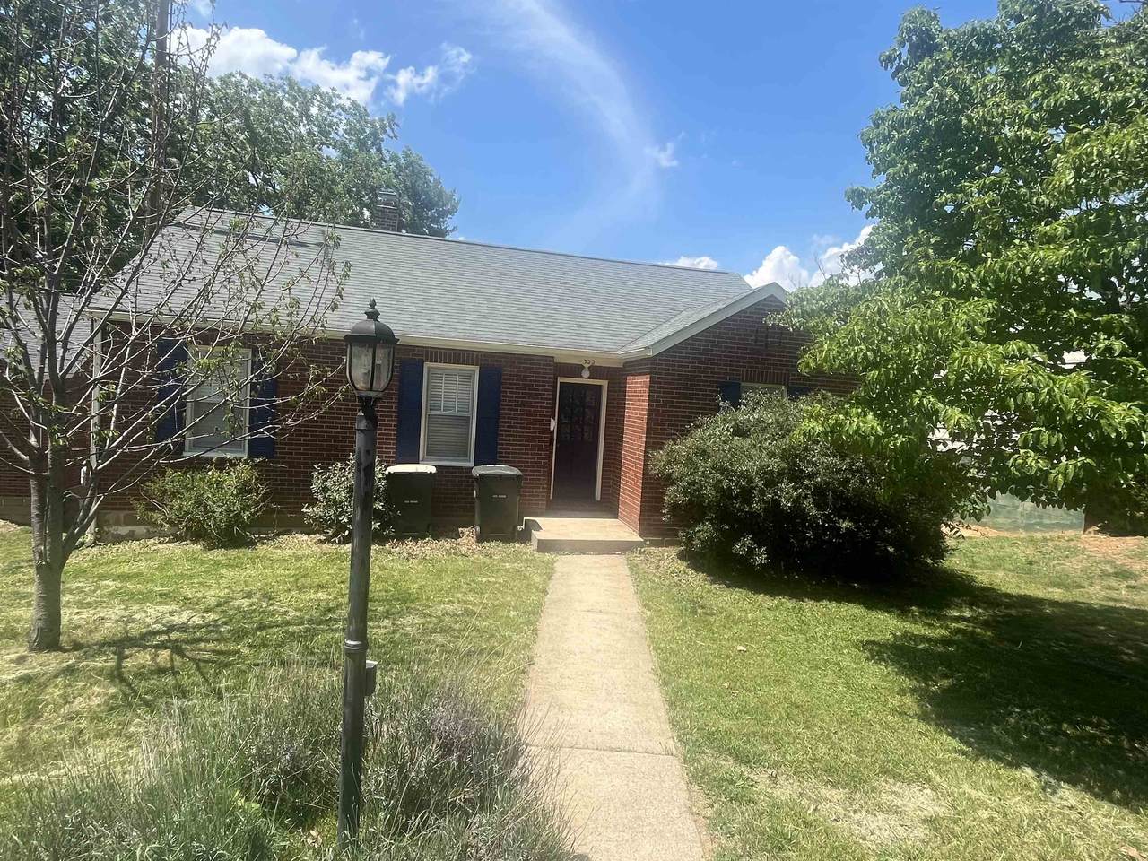 322 Marr St - Photo 1
