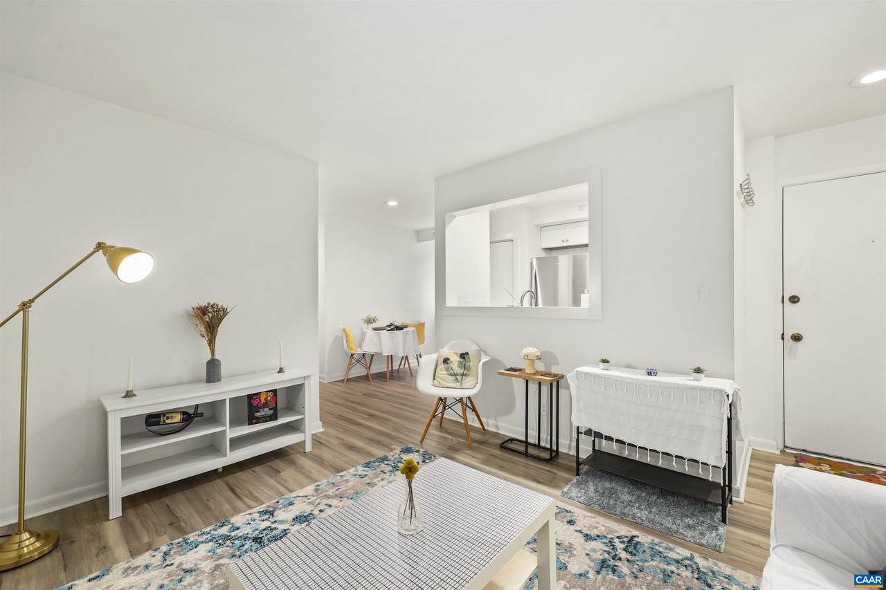 1243 Cedars Ct - Photo 1