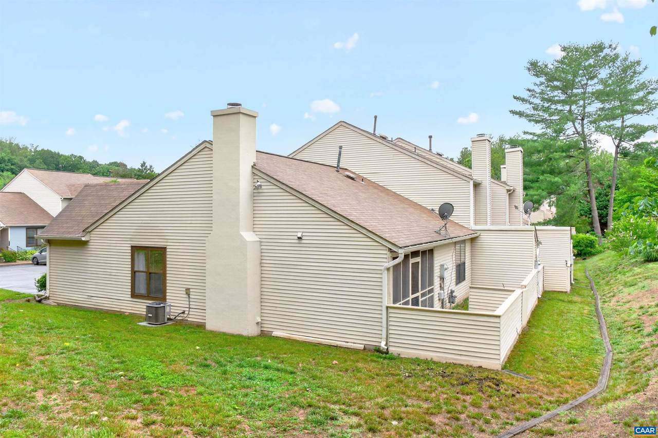 598 Pebblecreek Ct - Photo 1