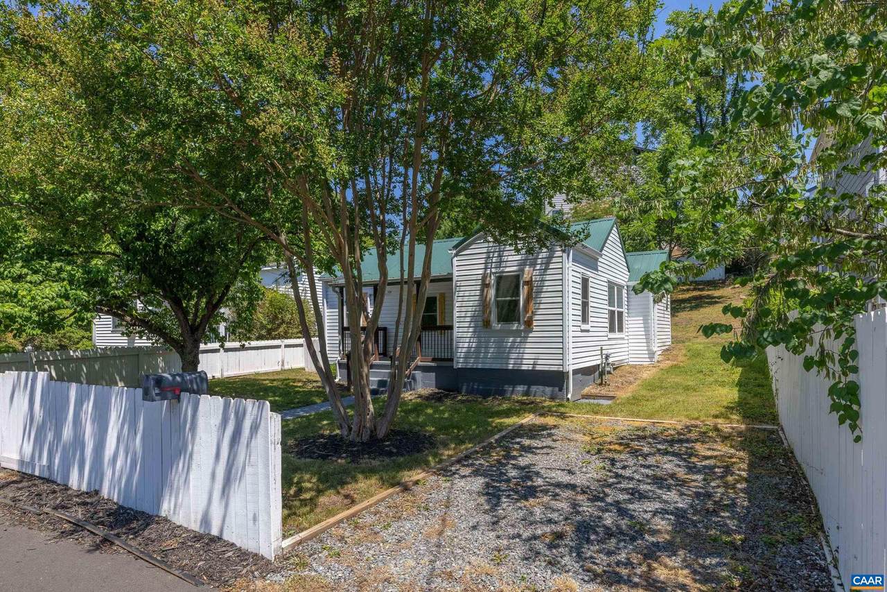 419 Quarry Rd - Photo 1