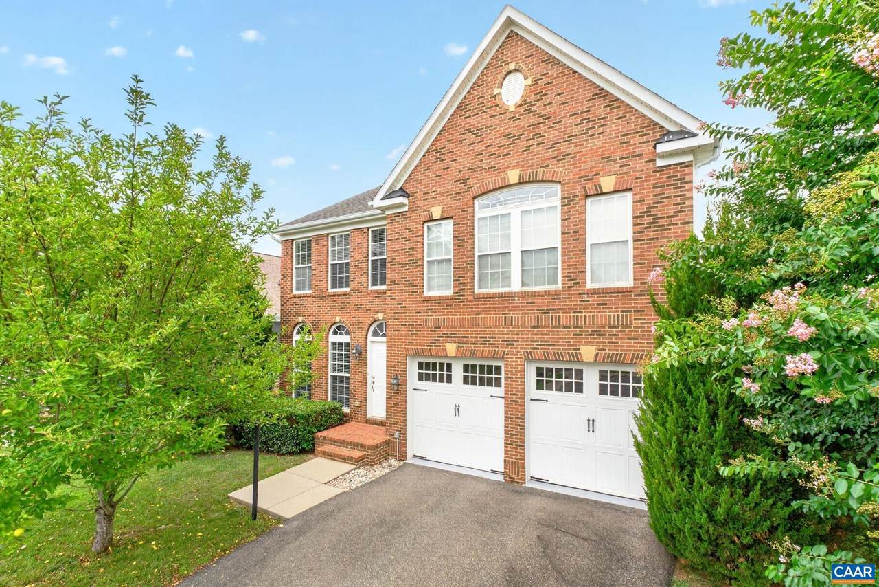 97 Lakeview Ct - Photo 1