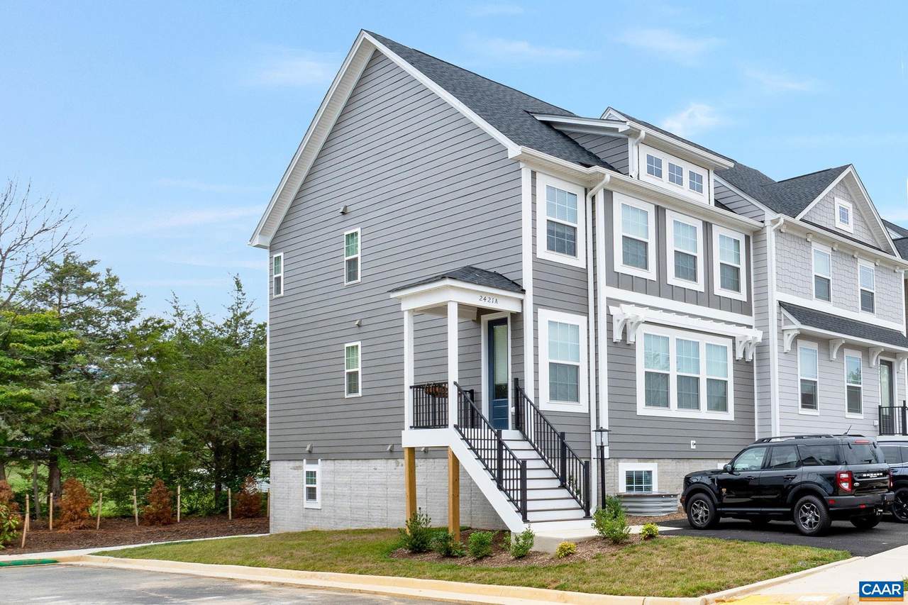 157 Leeham St - Photo 1
