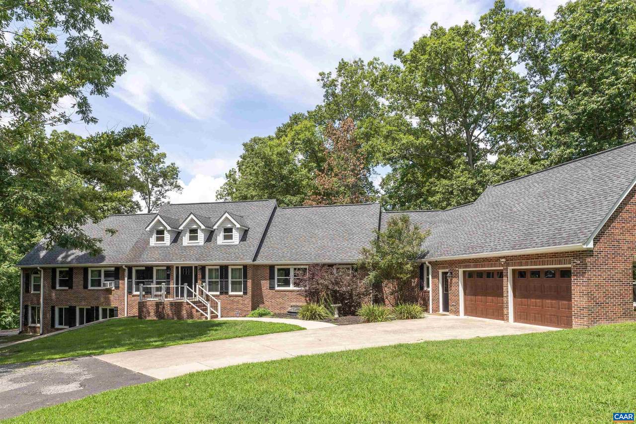 6406 Carter Ln - Photo 1
