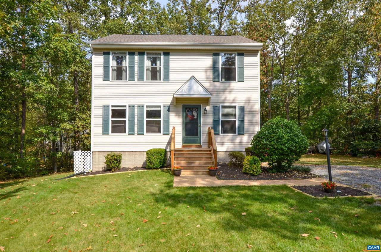 6 Begum Rd - Photo 1