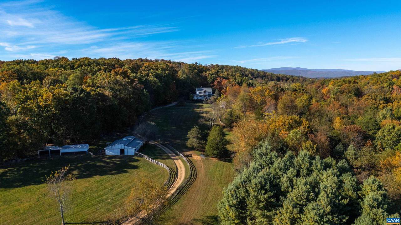 665 Newport Rd - Photo 1