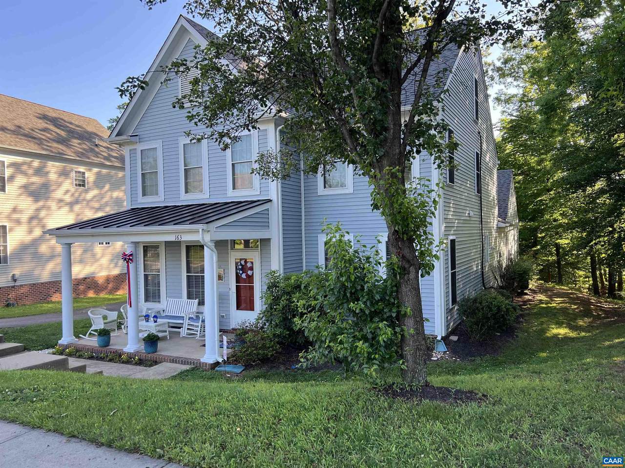 163 Saint Andrews St - Photo 1