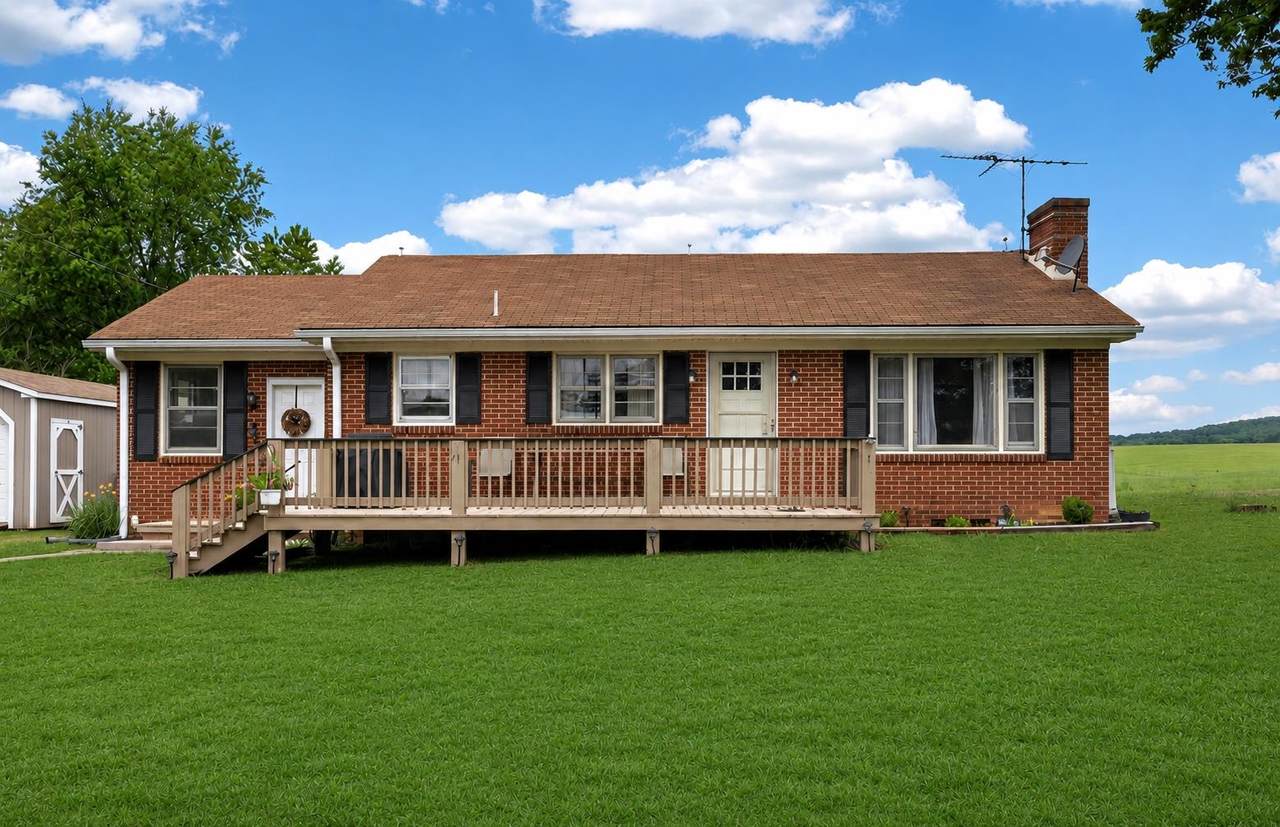 7827 Lee Hwy - Photo 1