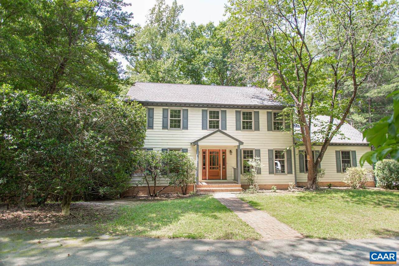 2130 Whippoorwill Rd - Photo 1
