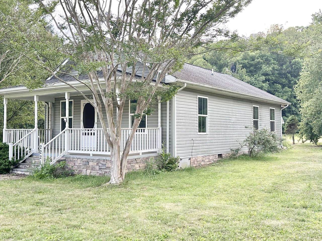 2221 Crabtree Falls Hwy - Photo 1