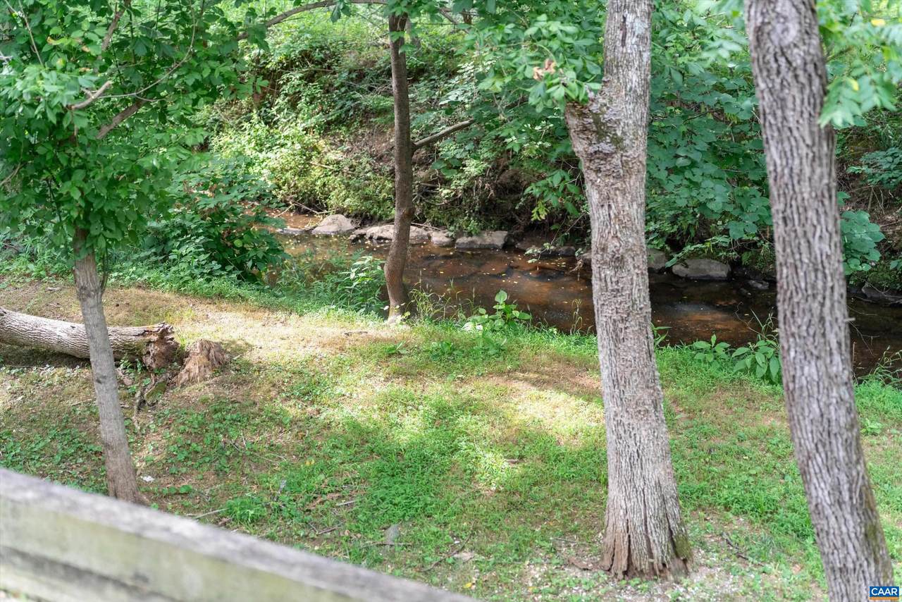 https://bt-photos.global.ssl.fastly.net/cville/1280_boomver_3_678865-2.jpg