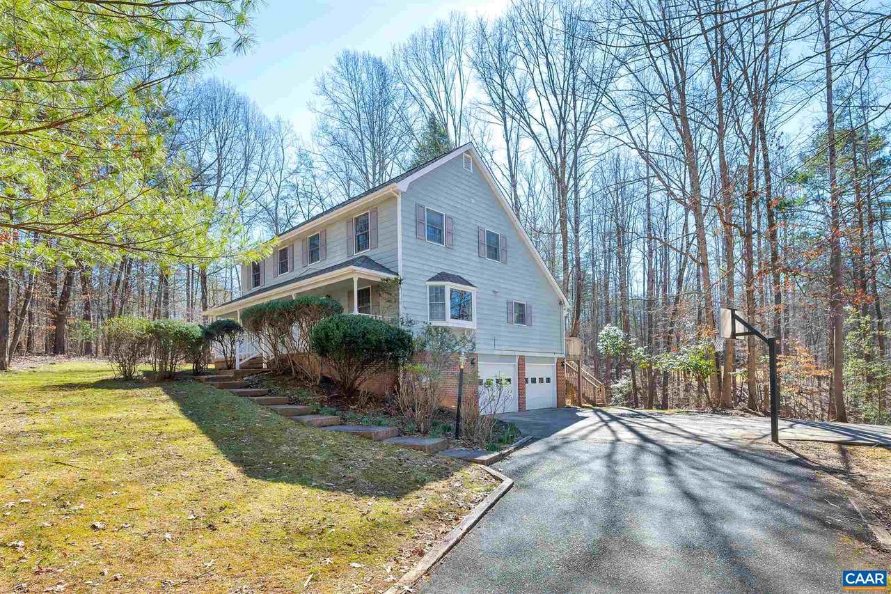 3355 Coleman Dr - Photo 1