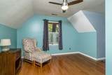 1033 Bridle Ct - Photo 12