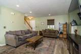 1033 Bridle Ct - Photo 8