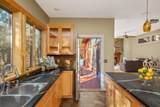 425 Breeze Way - Photo 11