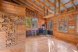 425 Breeze Way - Photo 31