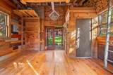 425 Breeze Way - Photo 32
