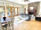 425 Breeze Way - Photo 5